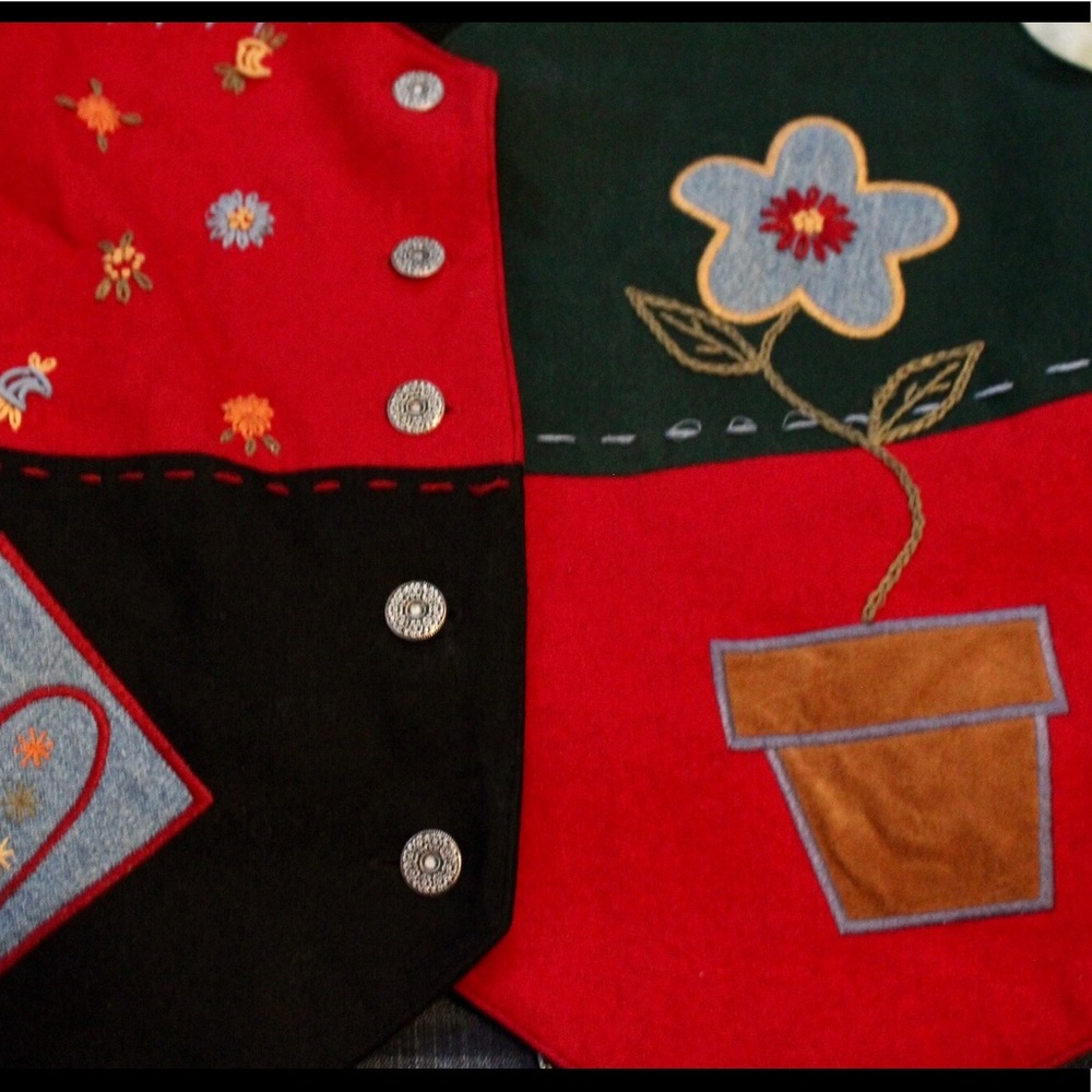 Stonebridge Embroidered Patchwork Vest - image 4